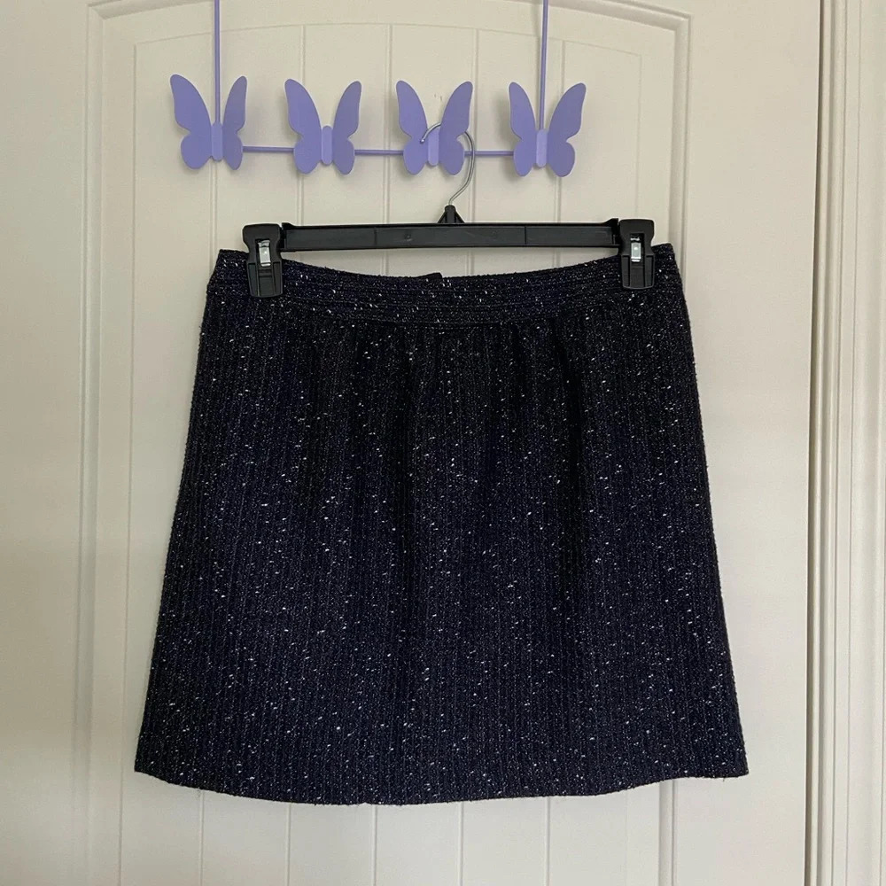 NWOT |‎ LOFT women’s glittery knit mini skirt — size 6